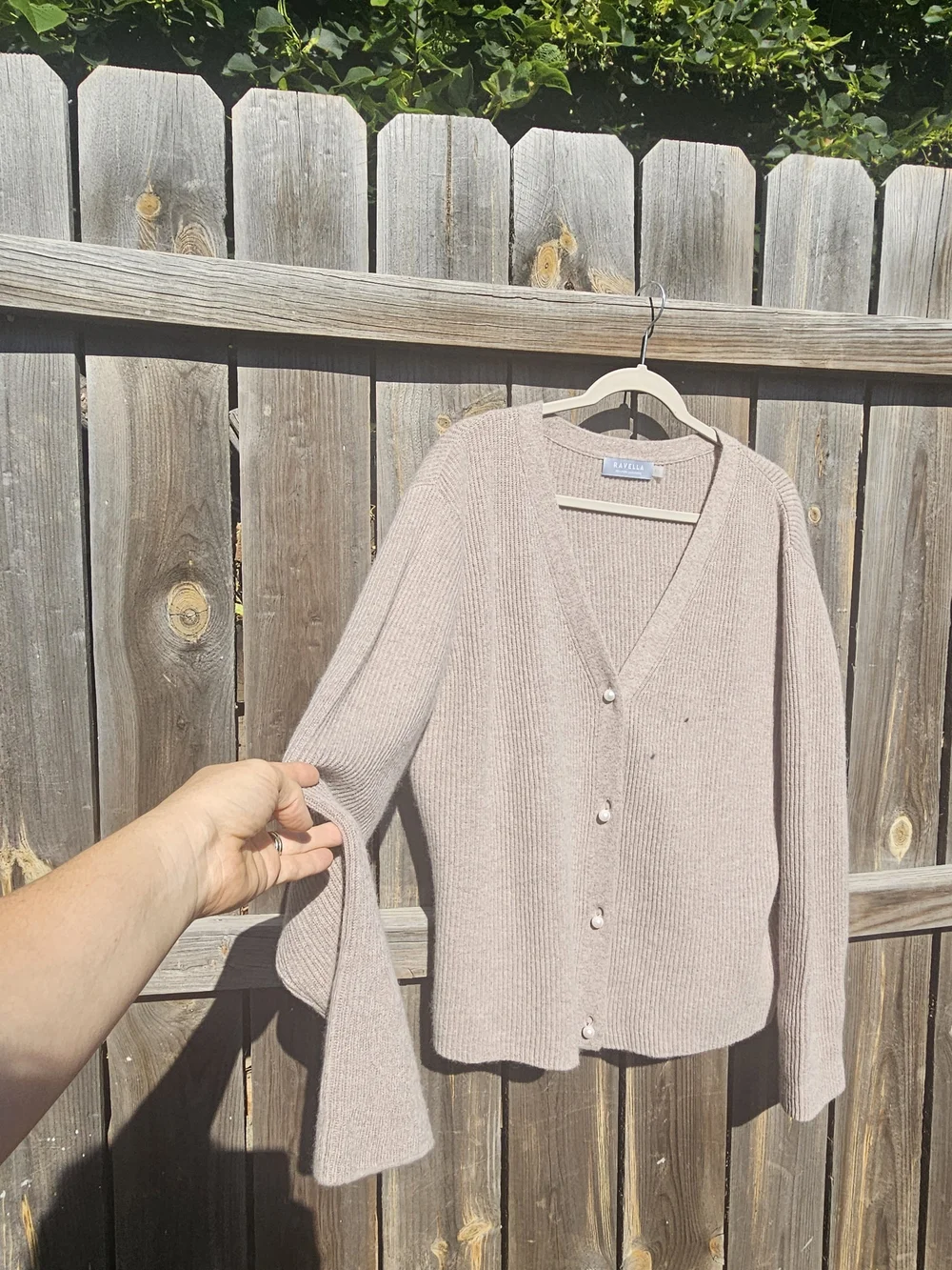 Ravella Valentina Cardigan 100%  Cashmere Pearl Buttons Luxe Oatmeal Size Large